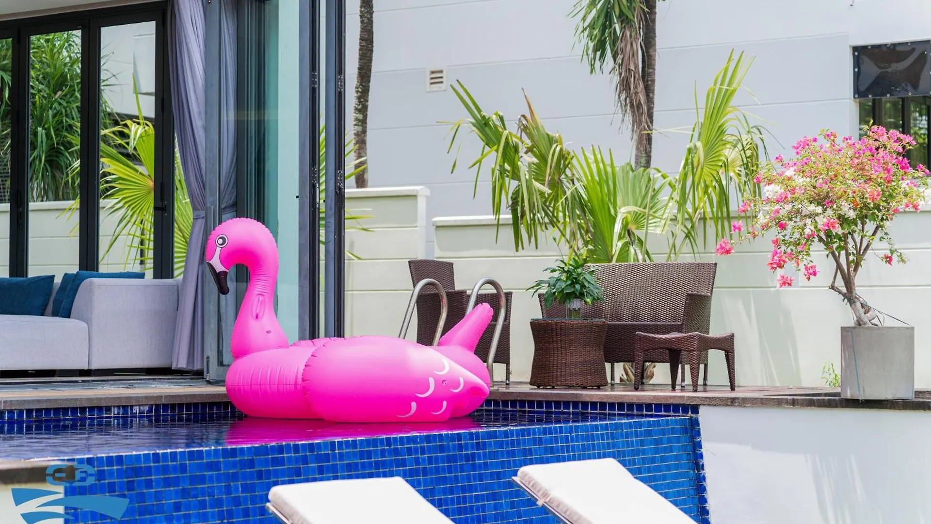 Airy 3 Bedroom In The Ocean Villas Da Nang