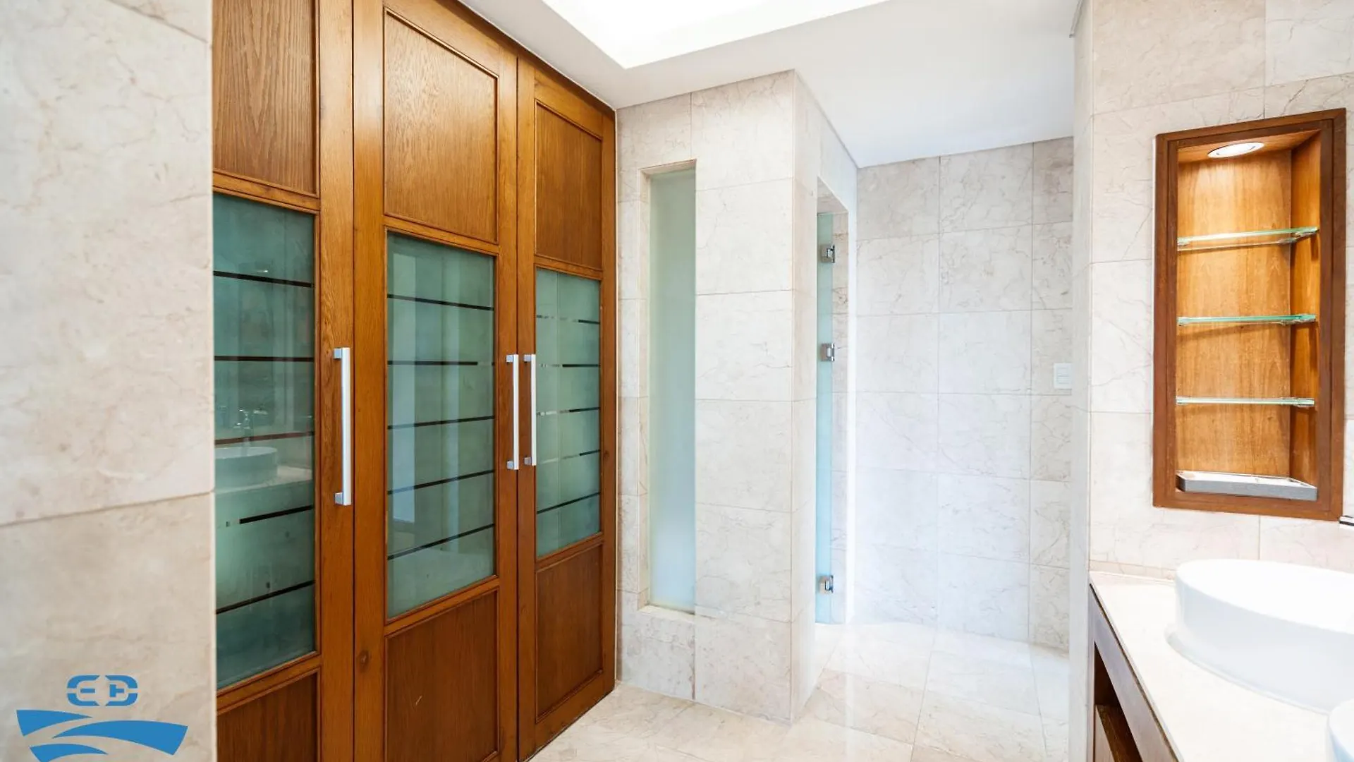 Airy 3 Bedroom In The Ocean Villas Da Nang 0*,  Vietnam