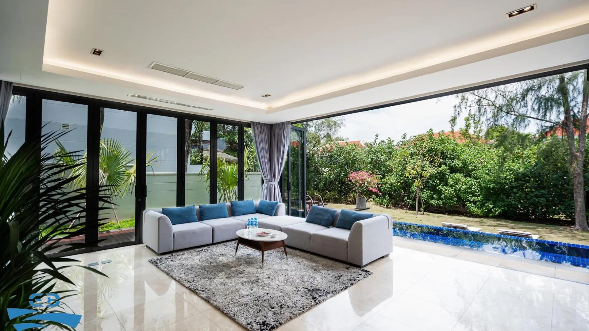 Airy 3 Bedroom In The Ocean Villas Da Nang Vietnam