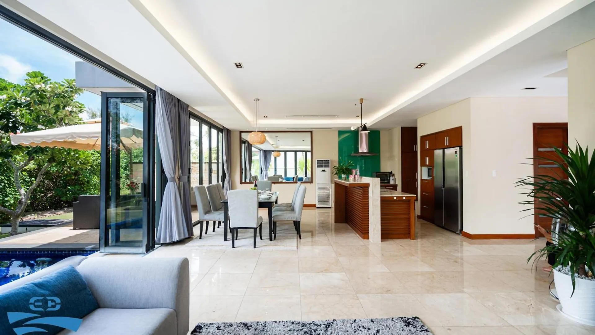 Airy 3 Bedroom In The Ocean Villas Da Nang Vietnam