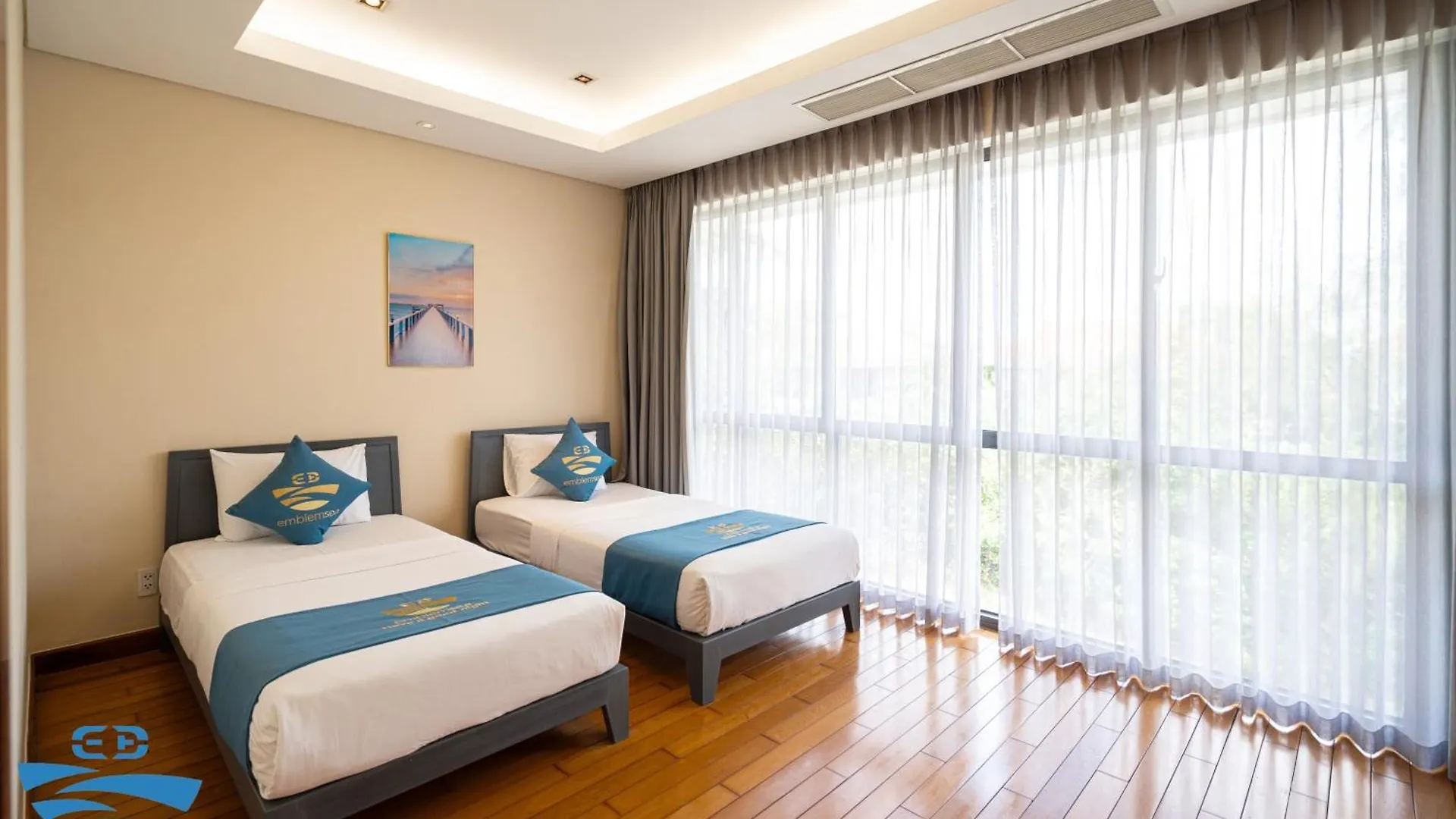 Airy 3 Bedroom In The Ocean Villas Da Nang